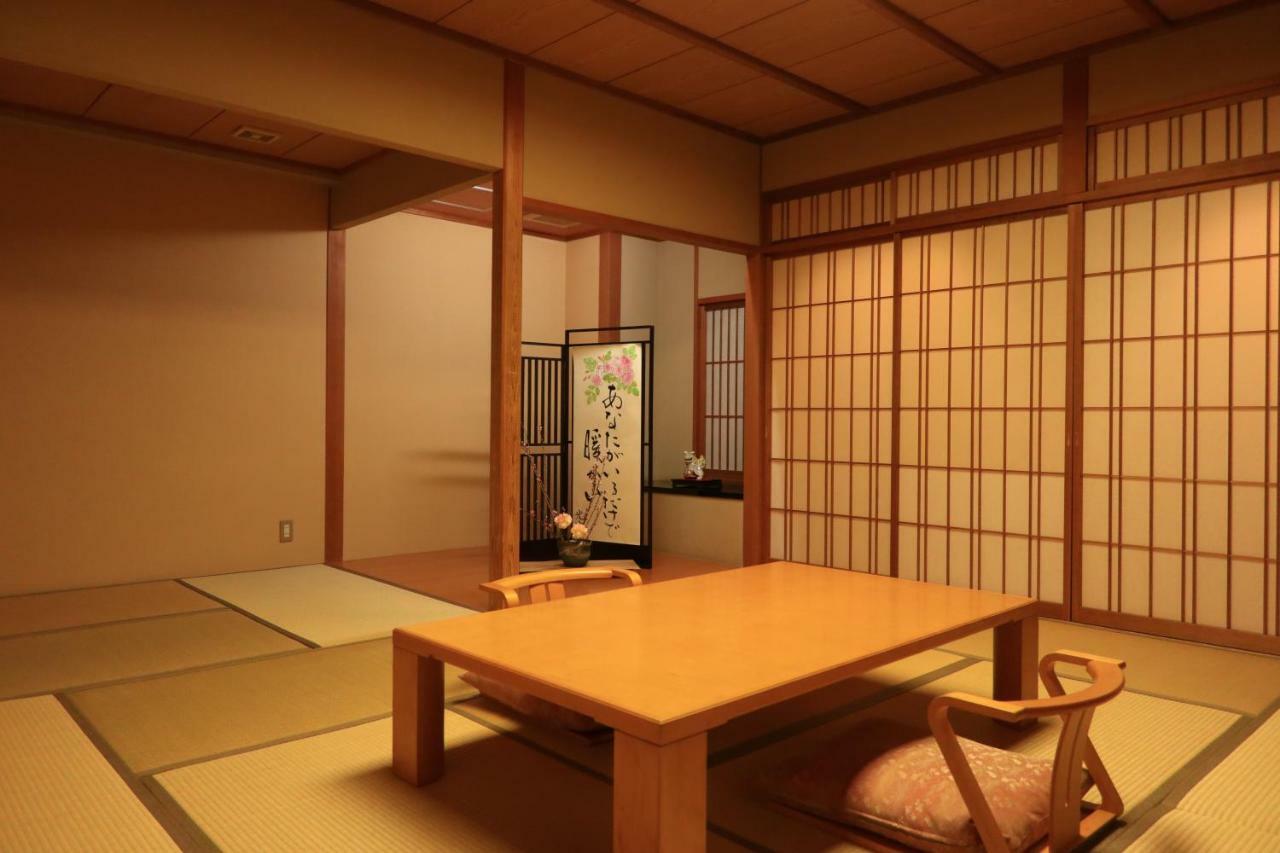 Izumiya Ryokan Kyoto Exterior photo